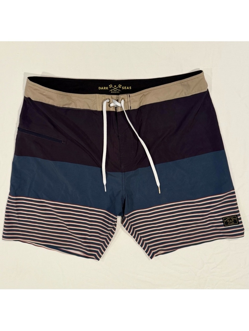 Dark Seas Cotide Boardshorts Mens 38 Stripes Swim Suit Surf Hybrid Summer Beach
